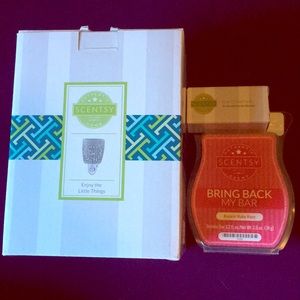 Mini Scentsy Electric Wax Warmer with Scentsy Bar